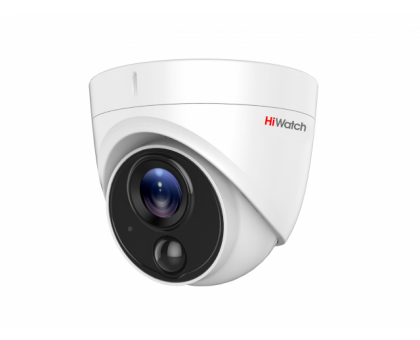 HD видеокамера HiWatch DS-T213